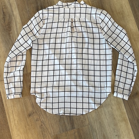 Forever 21 Blouse - Picture 4 of 4